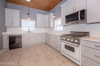 Looking to be in the heart of downtown Ocean Springs and all - photo 22
