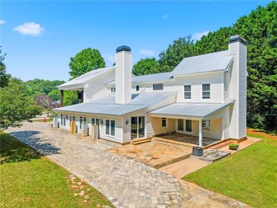 Luxury Estate on 5 Beautiful Acres with Saltwater Pool Welcome - photo 3