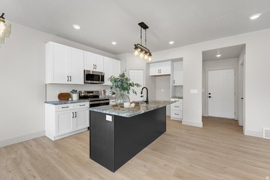 BEST VALUE IN SOUTH UTAH COUNTY for MOVE-IN READY home! This - photo 5