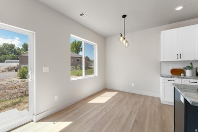 BEST VALUE IN SOUTH UTAH COUNTY for MOVE-IN READY home! This - photo 8