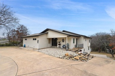 OPEN HOUSE & ESTATE SALE THURSDAY 3.19 - SUNDAY 3.22, 10:00-4:00 - photo 4