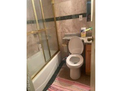 2 bedroom, 2 bath 765 sq ft with washer and dryer in unit, one - photo 8