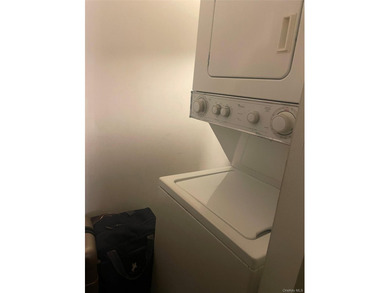 2 bedroom, 2 bath 765 sq ft with washer and dryer in unit, one - photo 10