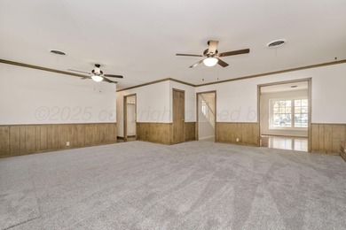 Great home! Great find in the heart of Belmar! This home has it