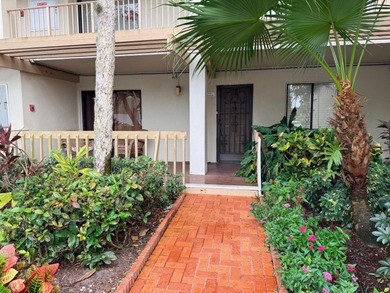 Huntington Lakes Condo For Sale in Delray Beach Florida