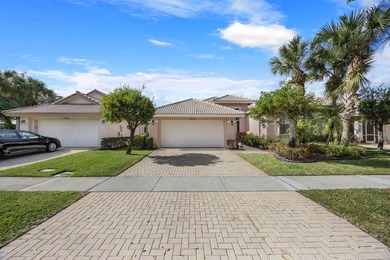 You'll love coming home to this vibrant active adult community - photo 13