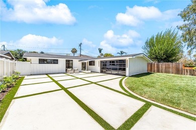Located in the highly desired community of College Park, this - photo 1