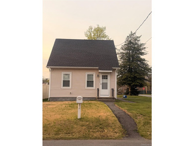This was completley Remodeled in 2023,from New Roof ,New Siding - photo 11