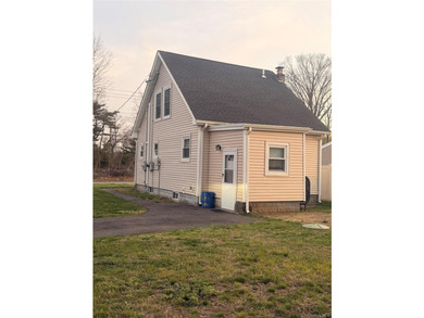 This was completley Remodeled in 2023,from New Roof ,New Siding - photo 13
