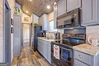 Charming tiny home at the upscale, gated Sugar Mill Creek - photo 9