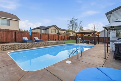 Step into an entertainer's dream with 5 bedrooms, 4 baths, and 3 - photo 21
