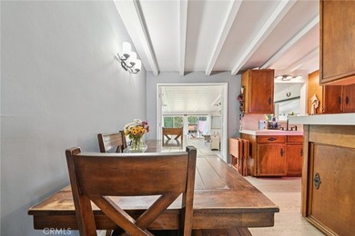 Beautifully maintained 3-bedroom/1.5-bathroom home offering a - photo 7