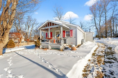 Round Lake - Orange County Home For Sale in Monroe New York