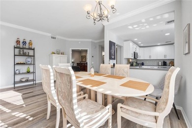 Luxuriously Remodeled Coach Home in Windstar on Naples Bay