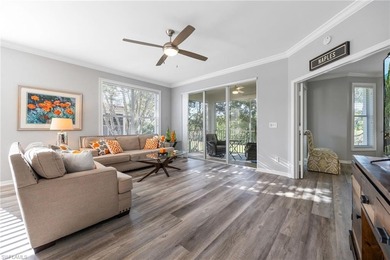 Luxuriously Remodeled Coach Home in Windstar on Naples Bay