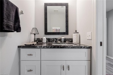 Luxuriously Remodeled Coach Home in Windstar on Naples Bay