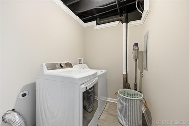 Welcome to this Hoffman Estates Highlands split-level home with - photo 31