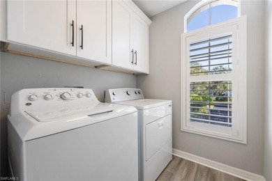 Luxuriously Remodeled Coach Home in Windstar on Naples Bay