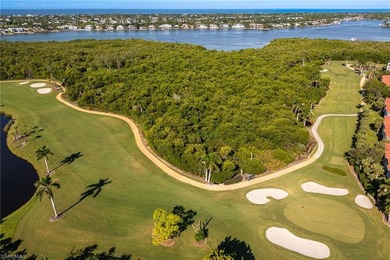 Luxuriously Remodeled Coach Home in Windstar on Naples Bay