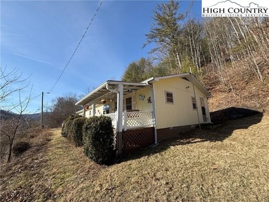 (private lake, pond, coastal) Home For Sale in Warrensville North Carolina