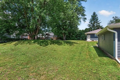 This beautifully updated 3-bedroom, 2-bathroom rambler offers 1 - photo 46