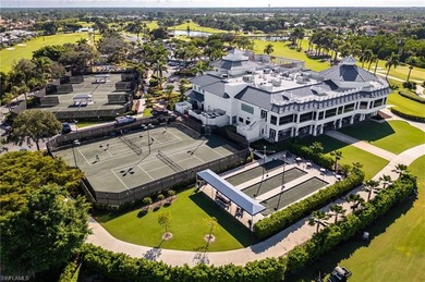 Luxuriously Remodeled Coach Home in Windstar on Naples Bay