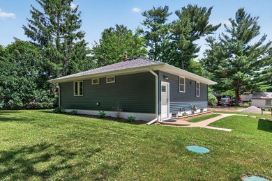 This beautifully updated 3-bedroom, 2-bathroom rambler offers 1 - photo 50