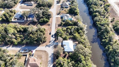 Vacant residential lot offering 0.28 acres located on Adelaide - photo 8