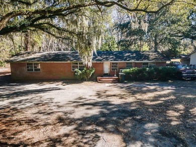 Great investment property! Large .85 Lot. Deep Well. Some - photo 1