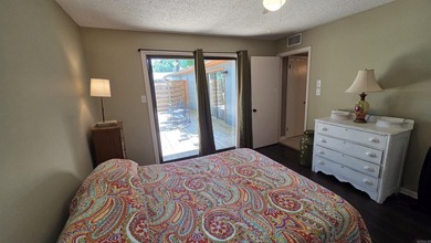 317 Castle Ridge Heights - Move-In Ready & Mostly Furnished! - photo 14