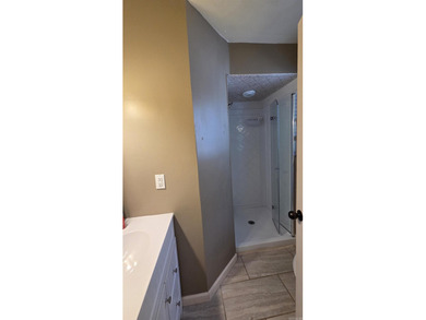 317 Castle Ridge Heights - Move-In Ready & Mostly Furnished! - photo 15