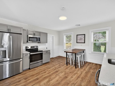 Exceptional opportunity to acquire a thriving six-unit - photo 18