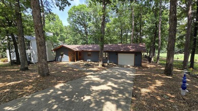 317 Castle Ridge Heights - Move-In Ready & Mostly Furnished! - photo 36