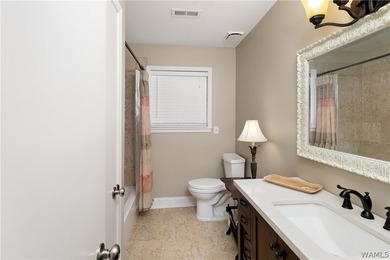 Experience the perfect blend of country living and modern - photo 38
