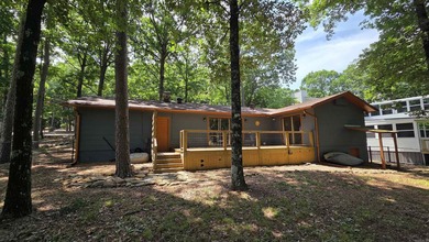 317 Castle Ridge Heights - Move-In Ready & Mostly Furnished! - photo 40