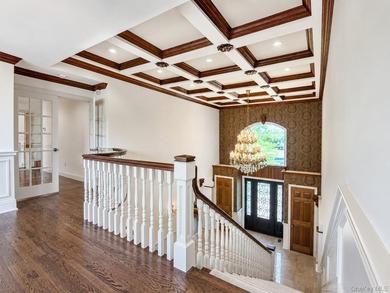 Luxury Estate in The Moorings - East Islip, NY Welcome to an - photo 6