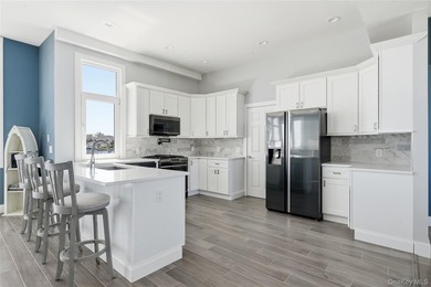 Don't miss this stunning 5-bedroom, 3-bath Waterfront - photo 11