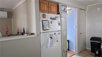 Welcome home to this cozy property located in beautiful - photo 12