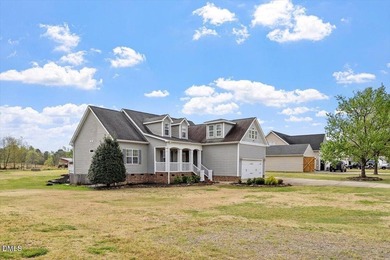 This gorgeos meticulously maintained home is in an idyllic - photo 3