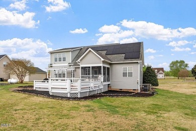 This gorgeos meticulously maintained home is in an idyllic - photo 4