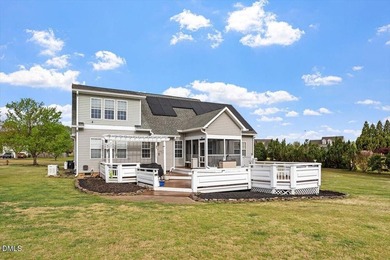 This gorgeos meticulously maintained home is in an idyllic - photo 6