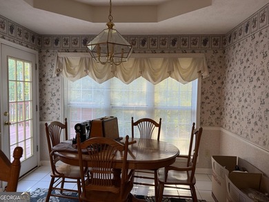 Beautiful one owner home in the prime location of Riverwood - photo 17