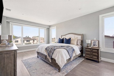 Don't miss this stunning 5-bedroom, 3-bath Waterfront - photo 24