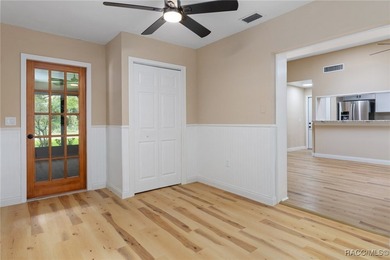 Fabulous Updated 3/2 in Sought-After Riverhaven Village. This - photo 25