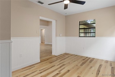 Fabulous Updated 3/2 in Sought-After Riverhaven Village. This - photo 26