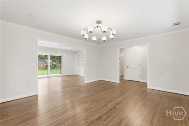 Completely renovated home in Isle of Hope has been thoughtfully - photo 8