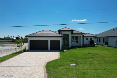 Cape Coral Lakes Area Home For Sale in Cape Coral Florida