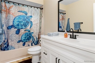 Fabulous Updated 3/2 in Sought-After Riverhaven Village. This - photo 32