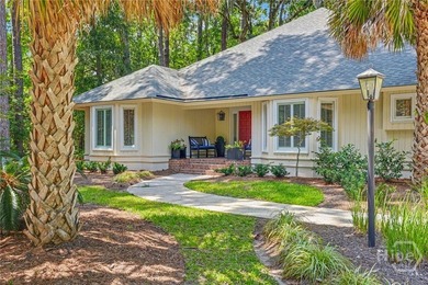 Tucked away mid-island in the Palmetto section of The Landings - photo 1