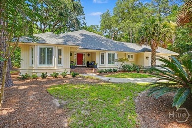 Tucked away mid-island in the Palmetto section of The Landings - photo 2